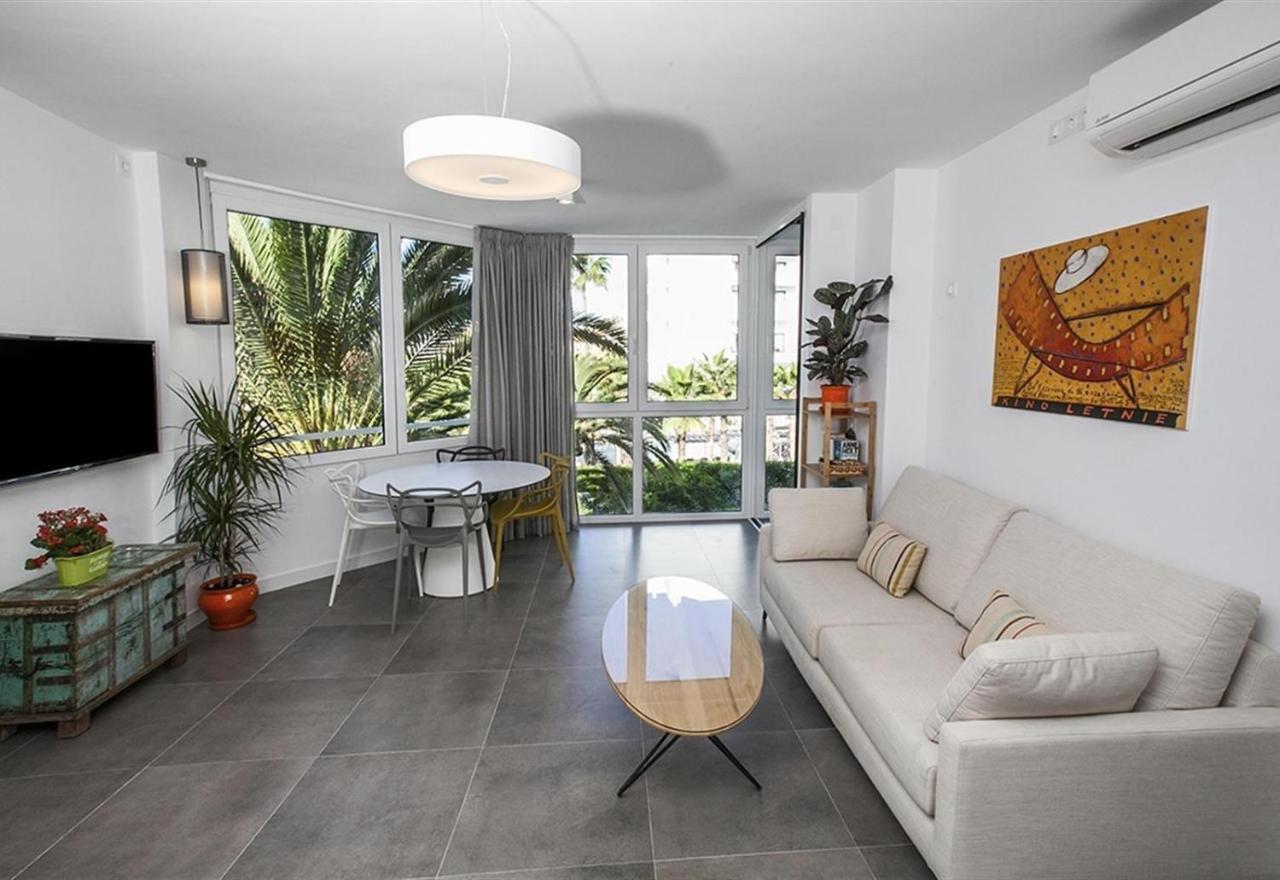 Super Front Line Modern New Apartm Нерха Екстериор снимка