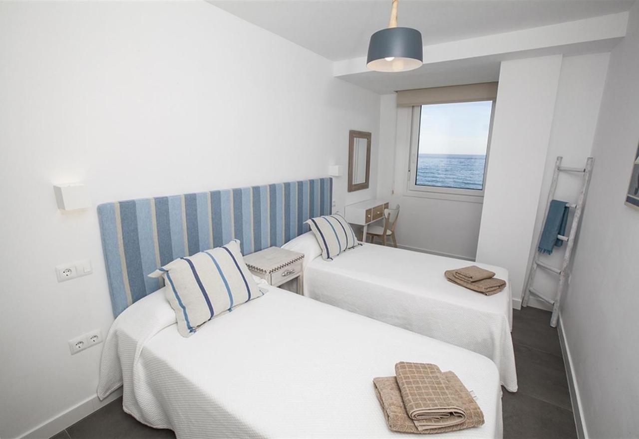 Super Front Line Modern New Apartm Нерха Екстериор снимка